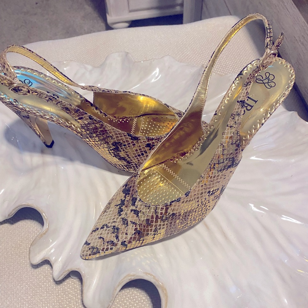 J.Renee Heels